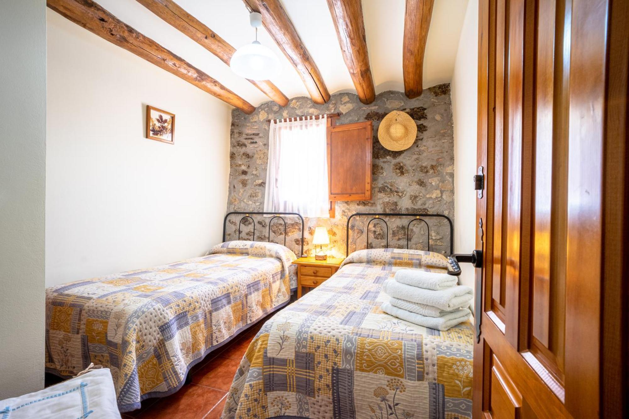 Casa Enduella Guest House Morella Eksteriør bilde